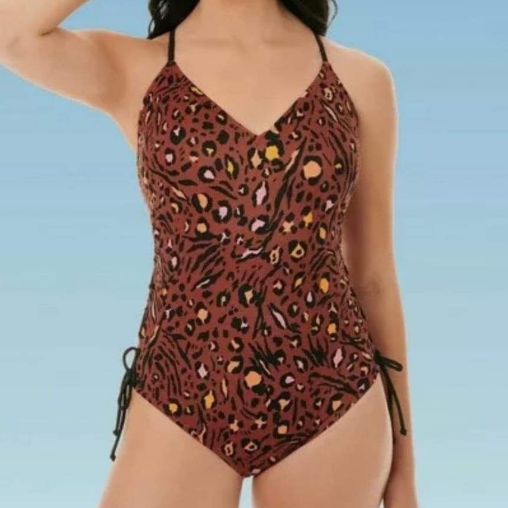 NWT Beach betty by miracle brands